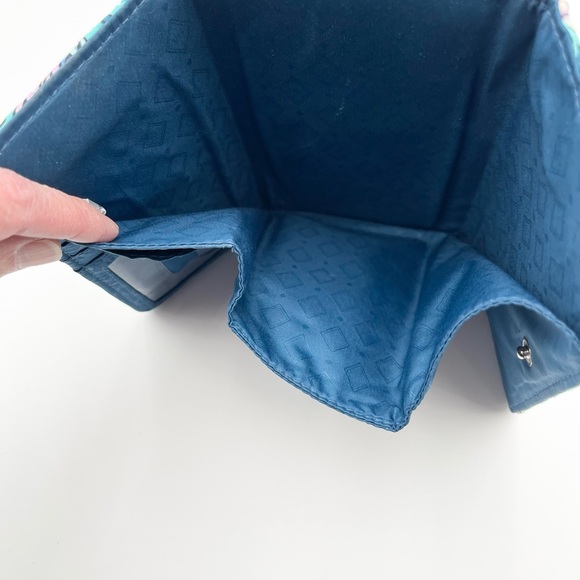 Vera Bradley Teal Floral Women's Wristlet - Picture 4 of 5